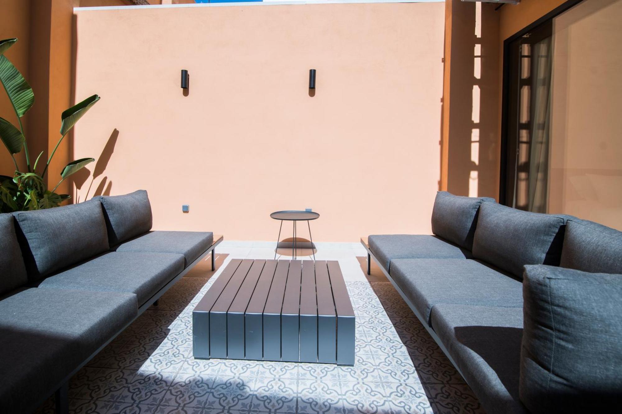 Moderno Con Terraza En El Centro * Valencia