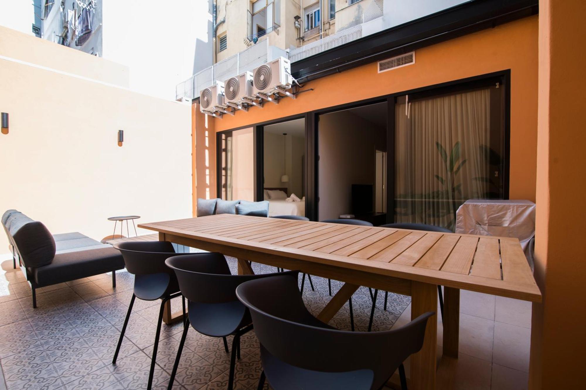 Apartamento Moderno Con Terraza En El Centro *